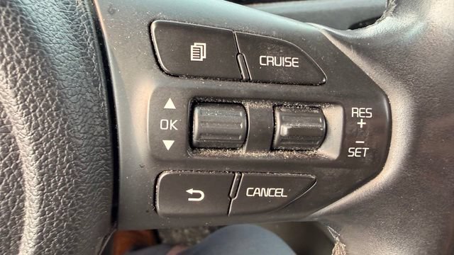 Used 2021 Kia Sedona EX FWD image 22