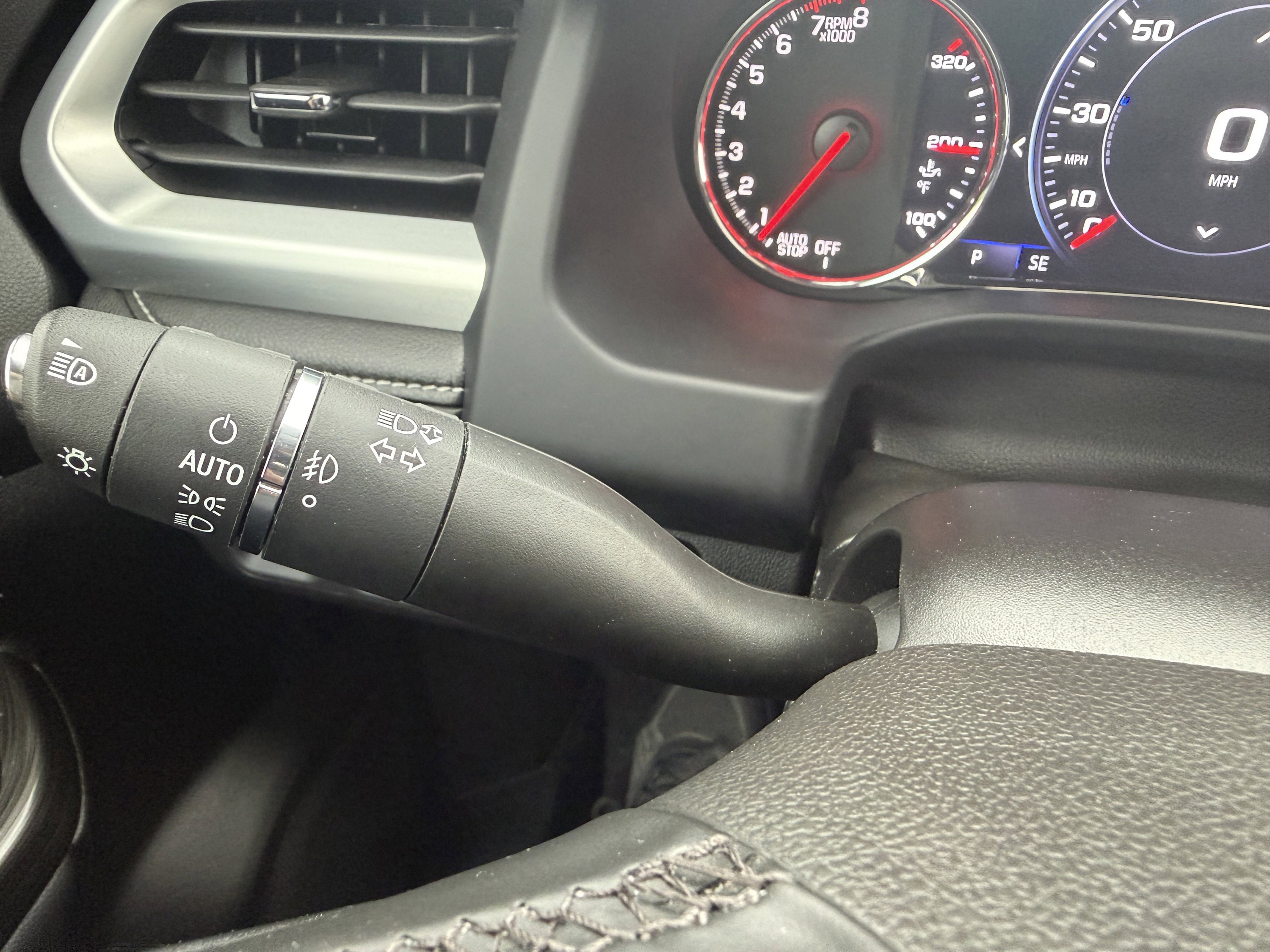 Used 2023 GMC Acadia SLT w/ Elevation Edition AWD/4WD image 23