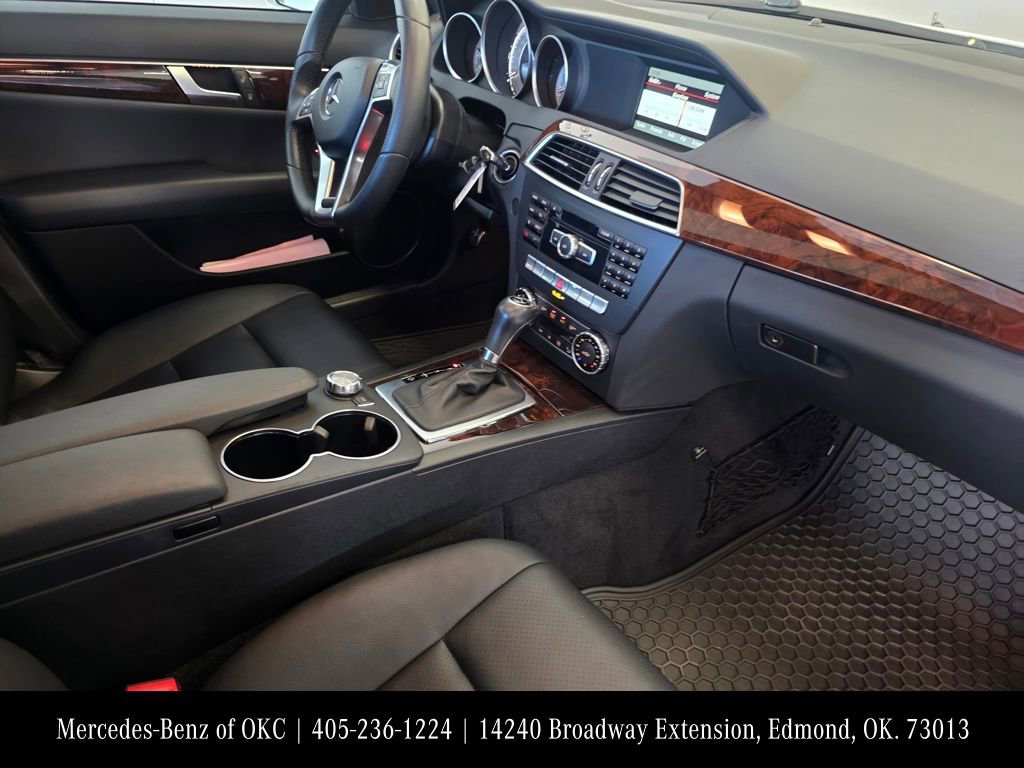Used 2014 Mercedes-Benz C 300 4MATIC Sedan image 12