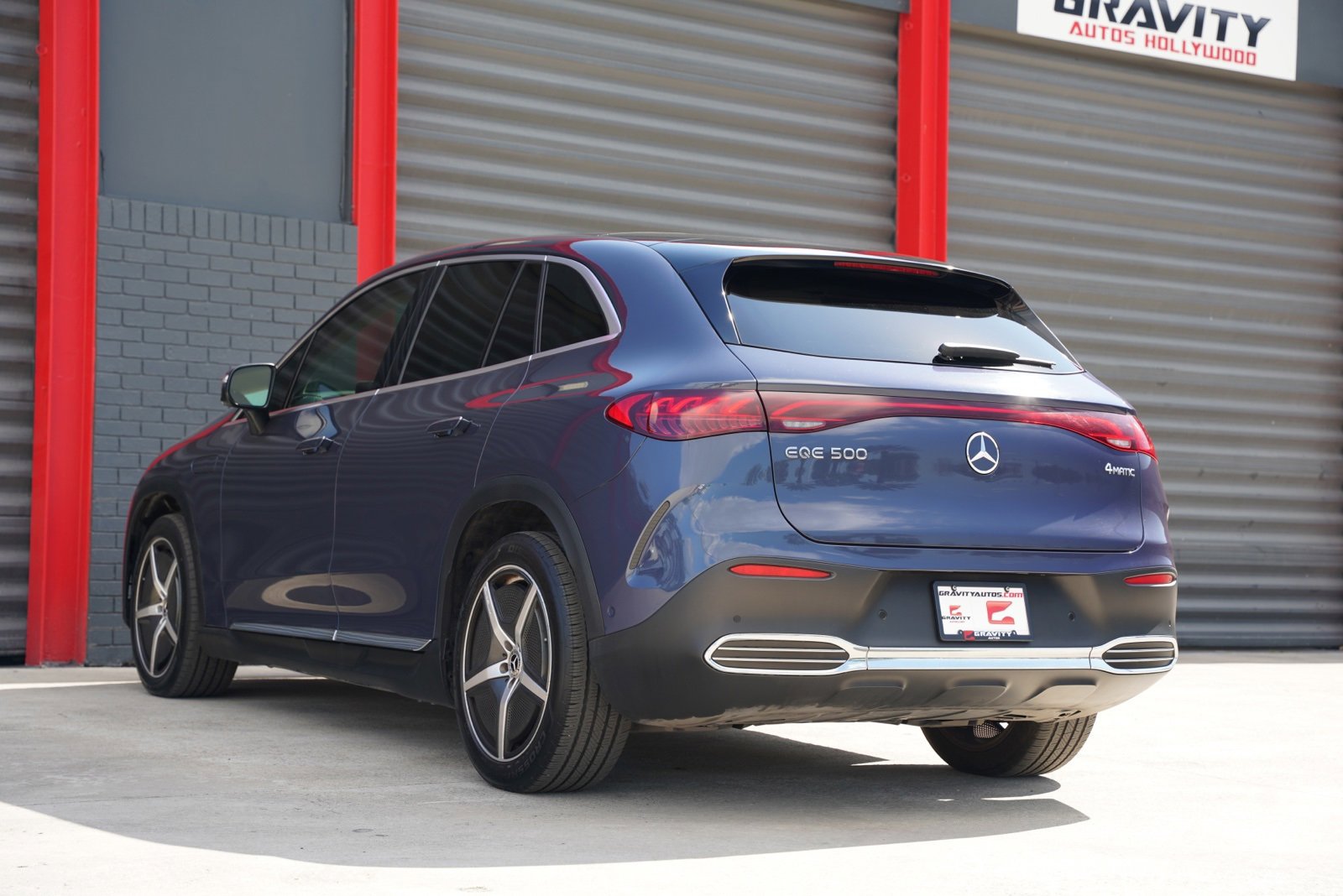 Used 2023 Mercedes-Benz EQE 500 4MATIC SUV image 9