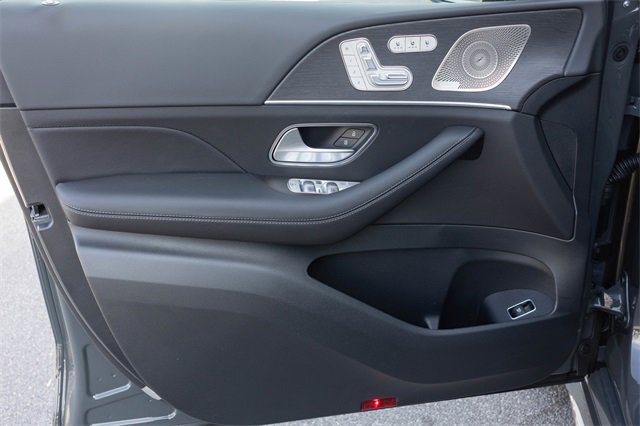 New 2026 Mercedes-Benz GLS 450 4MATIC image 14