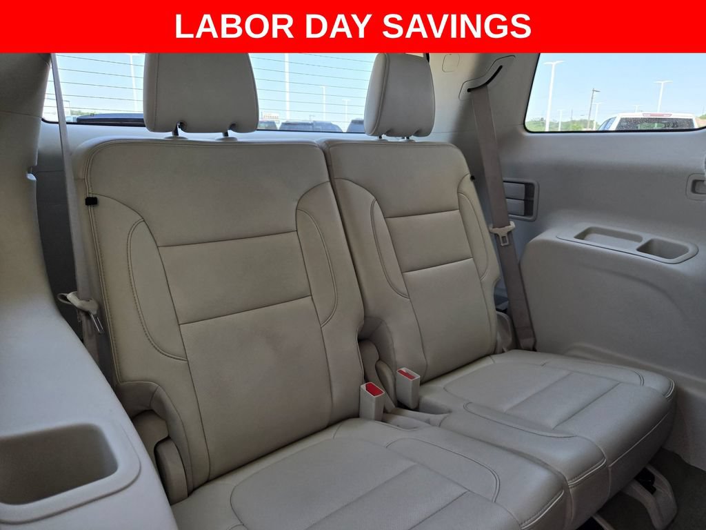 Used 2023 GMC Acadia Denali FWD image 27
