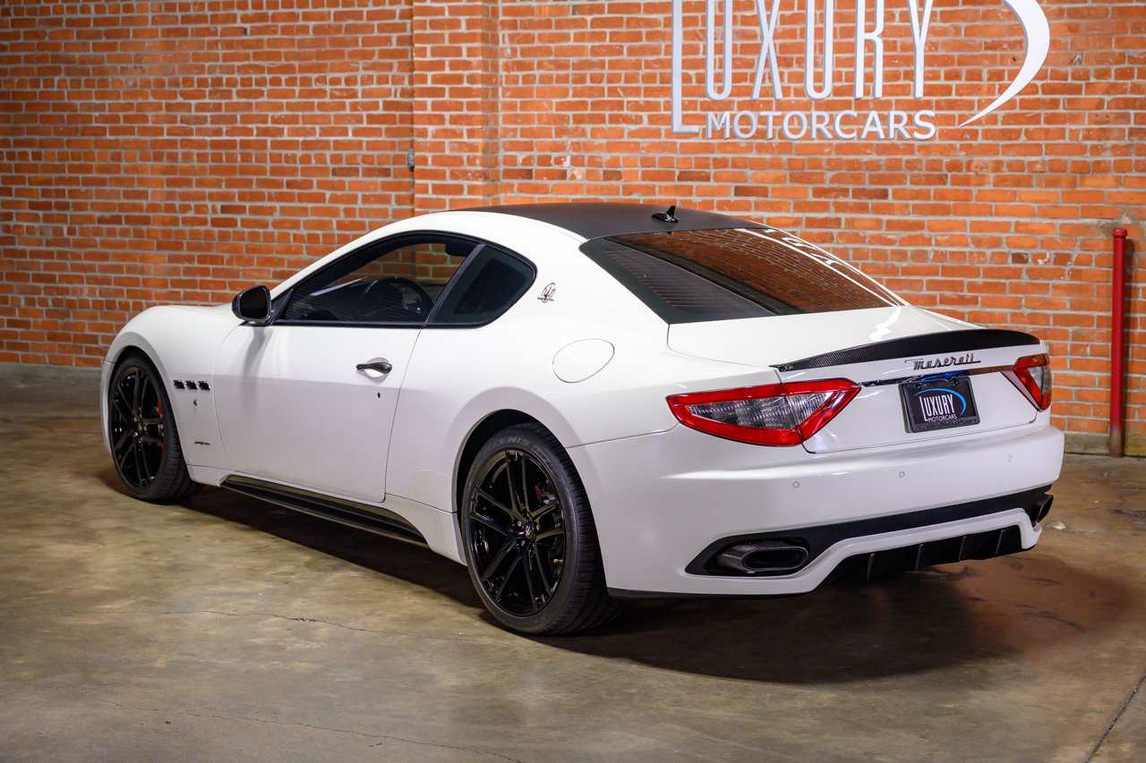 Used 2015 Maserati GranTurismo MC image 4