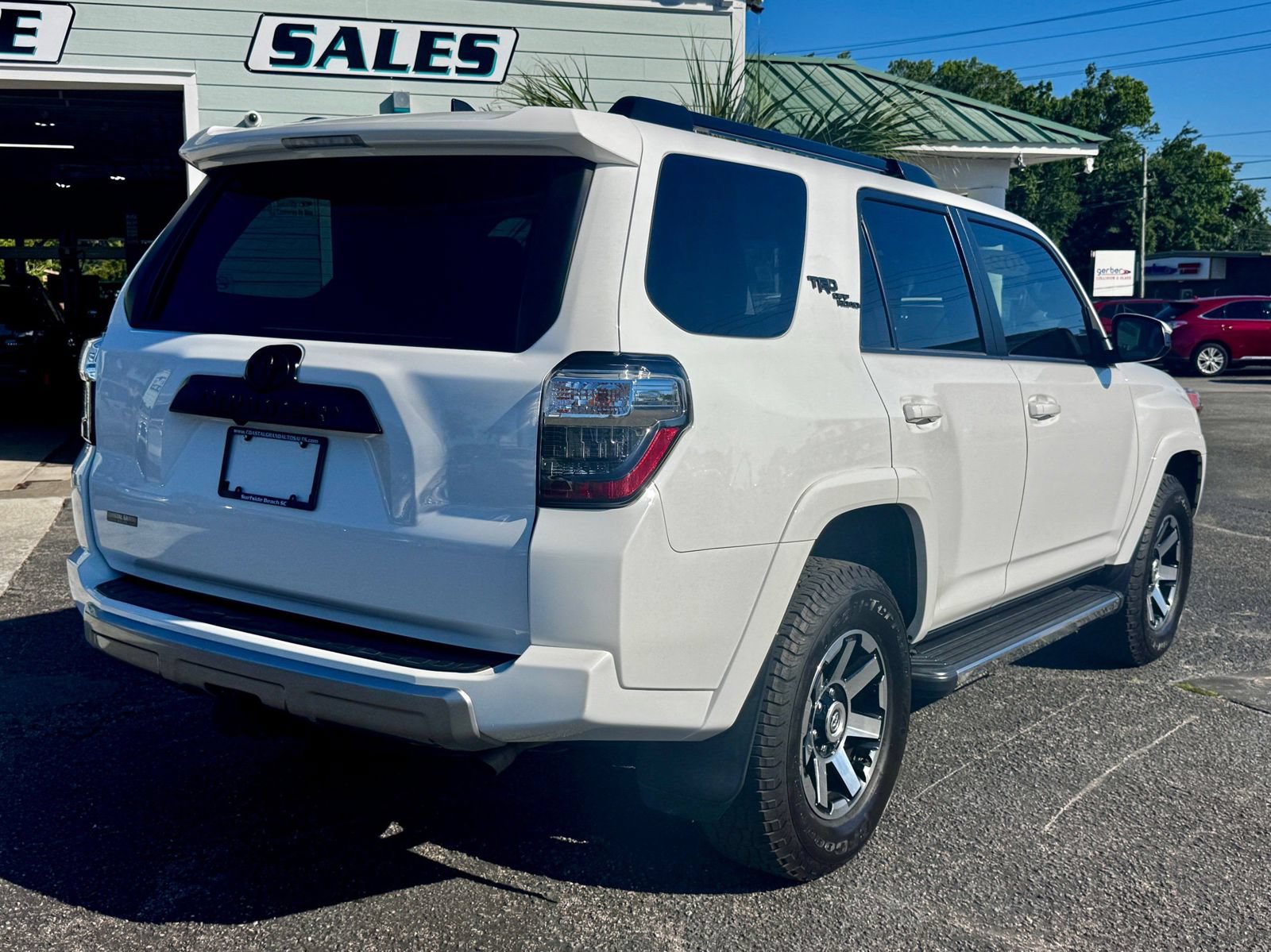 Used 2021 Toyota 4Runner TRD Off-Road AWD/4WD image 7