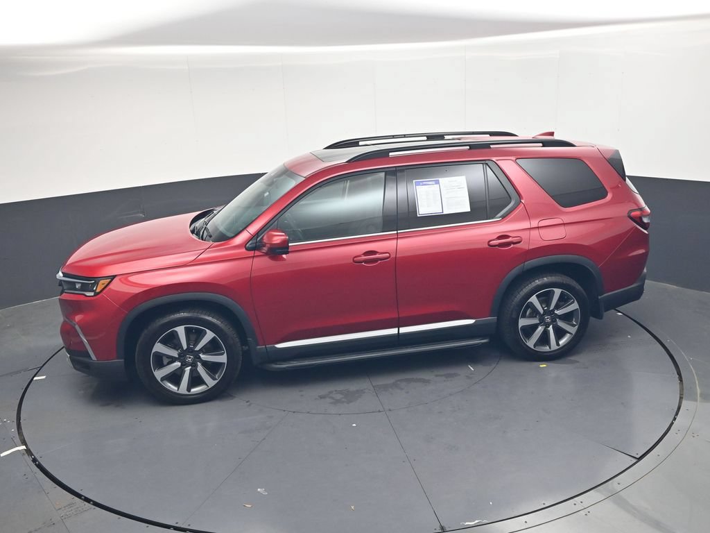 Used 2024 Honda Pilot Touring image 24