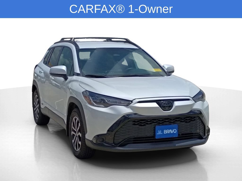 Used 2024 Toyota Corolla Cross AWD Hybrid image 3