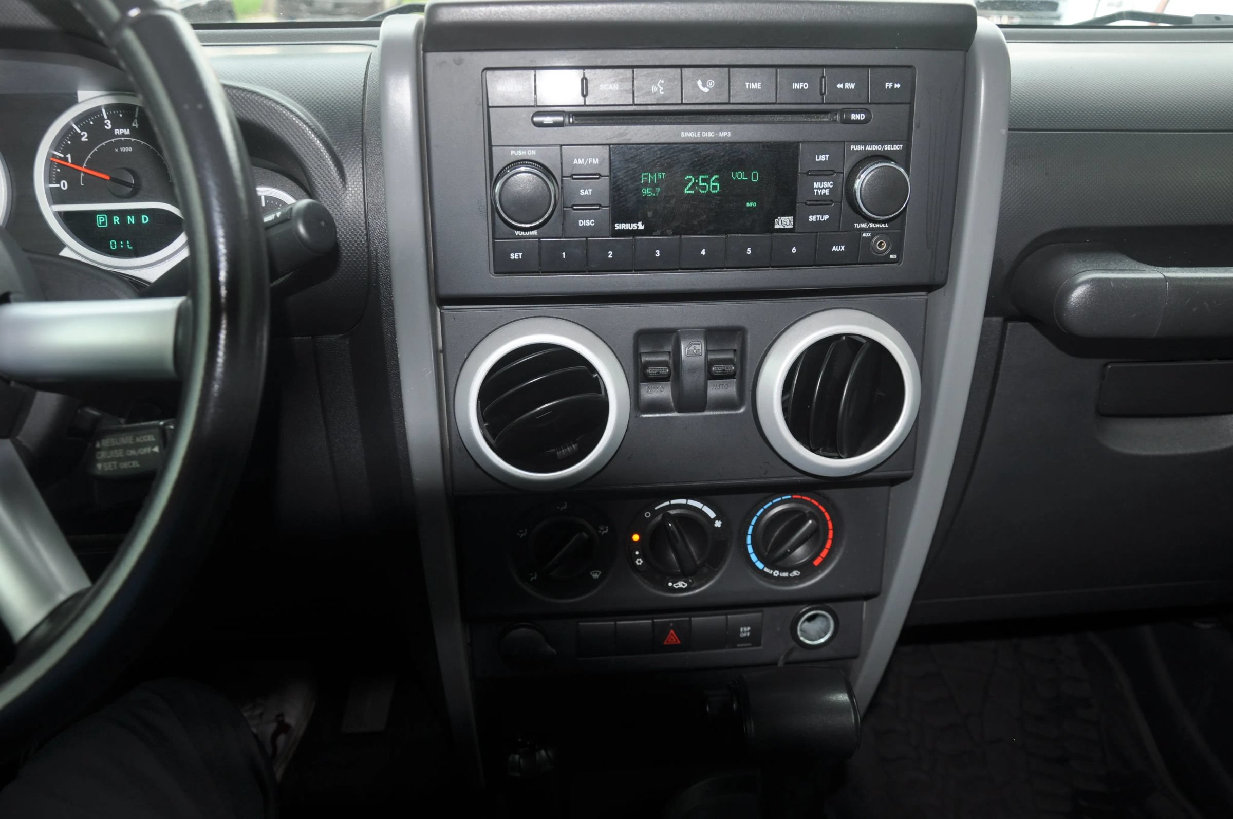 Used 2008 Jeep Wrangler Sahara w/ PWR Convenience Group AWD/4WD image 13