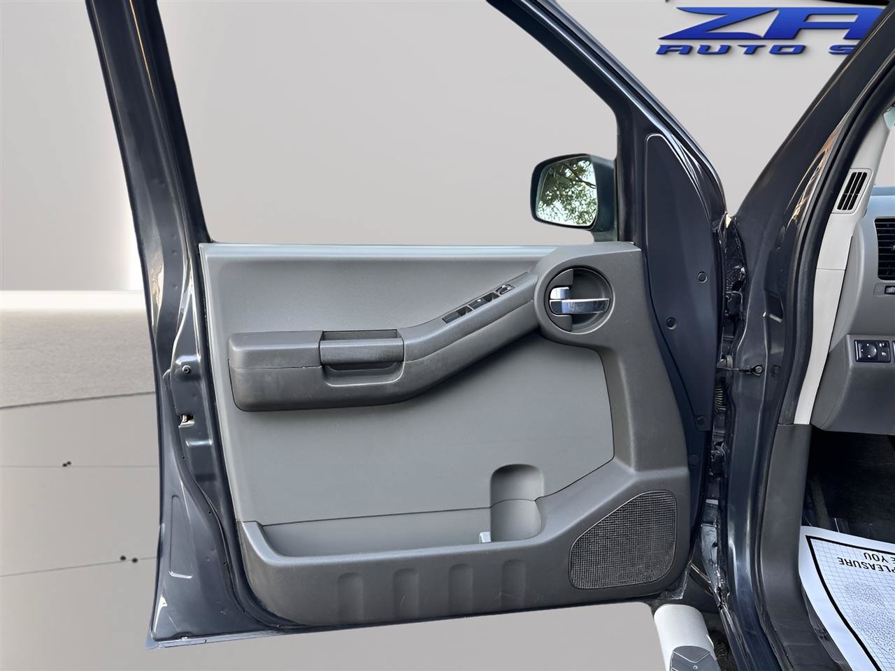 Used 2013 Nissan Xterra S w/ Value Package AWD/4WD image 14