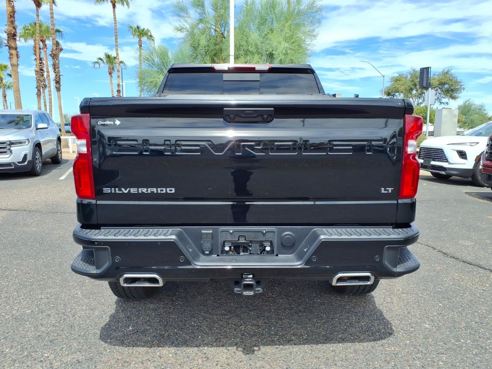 Used 2025 Chevrolet Silverado 1500 LT Trail Boss w/ LT Trail Boss Premium Package AWD/4WD image 6