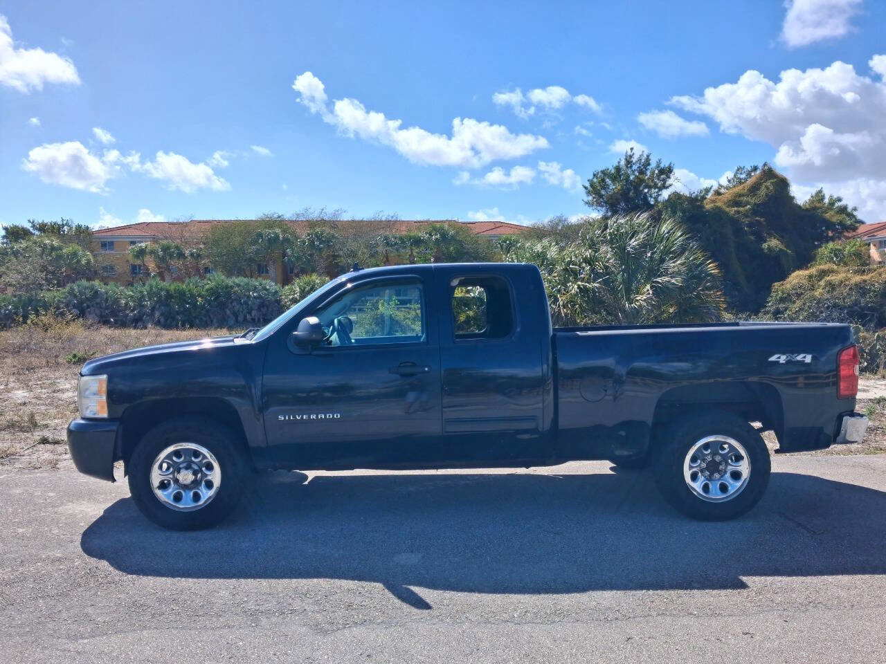 Used 2010 Chevrolet Silverado 1500 LS