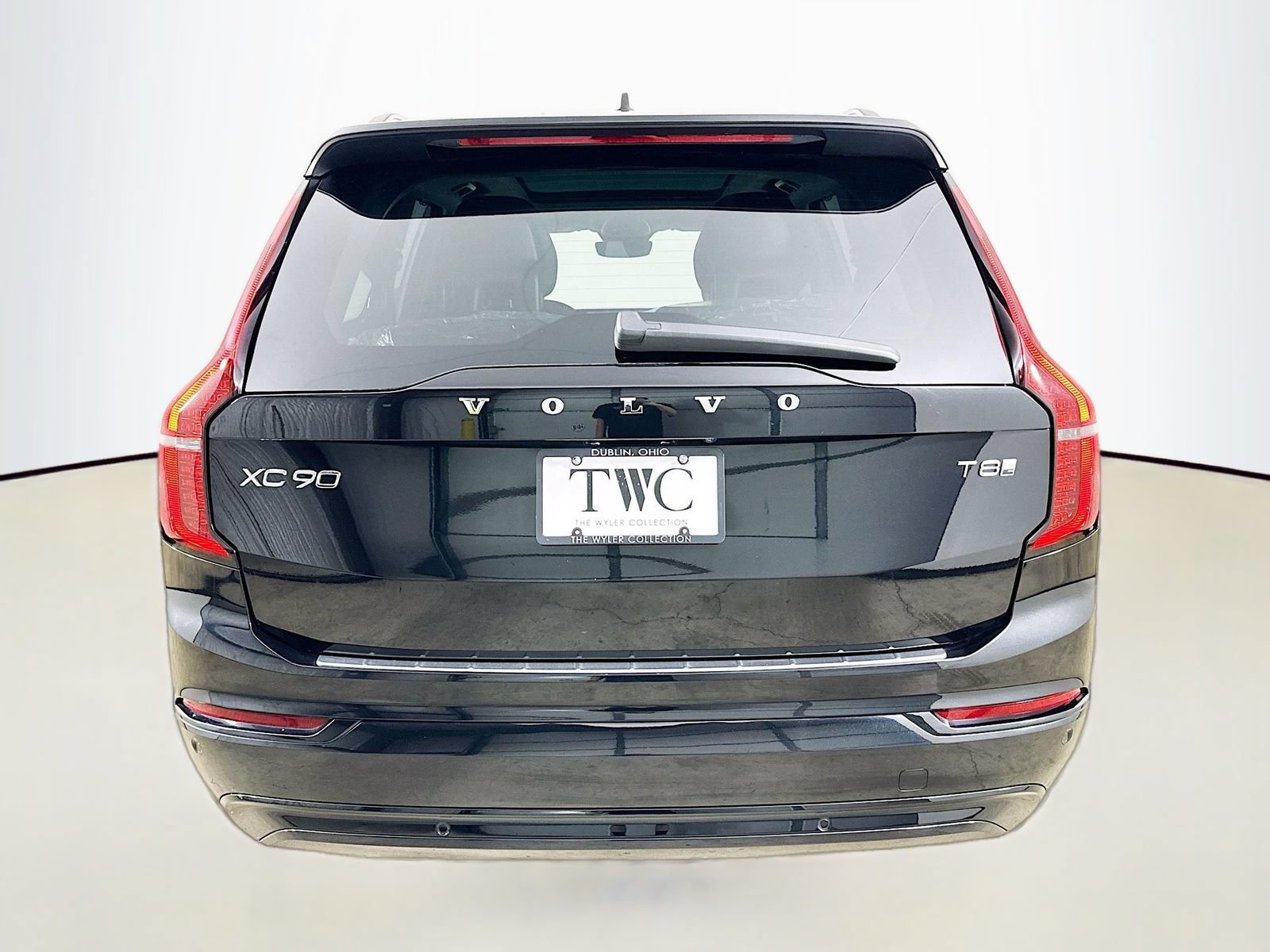 New 2026 Volvo XC90 T8 Ultra w/ Protection Package AWD/4WD image 6