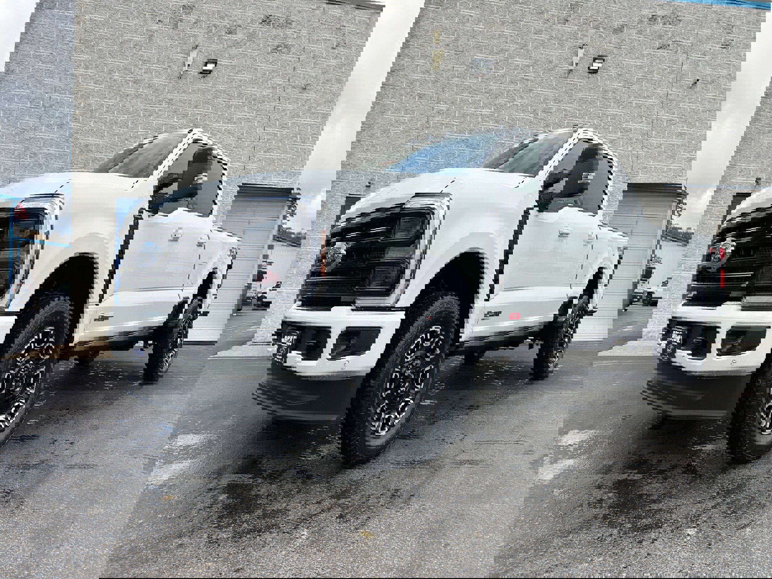 New 2026 Ford F250 Platinum image 3