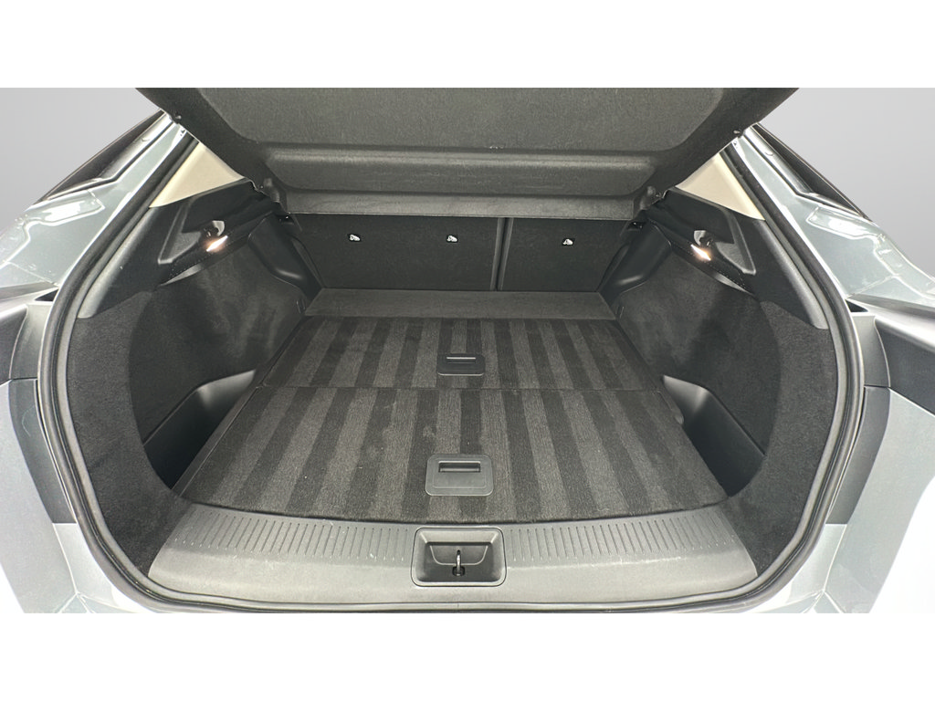 Used 2024 Nissan Ariya AWD image 23