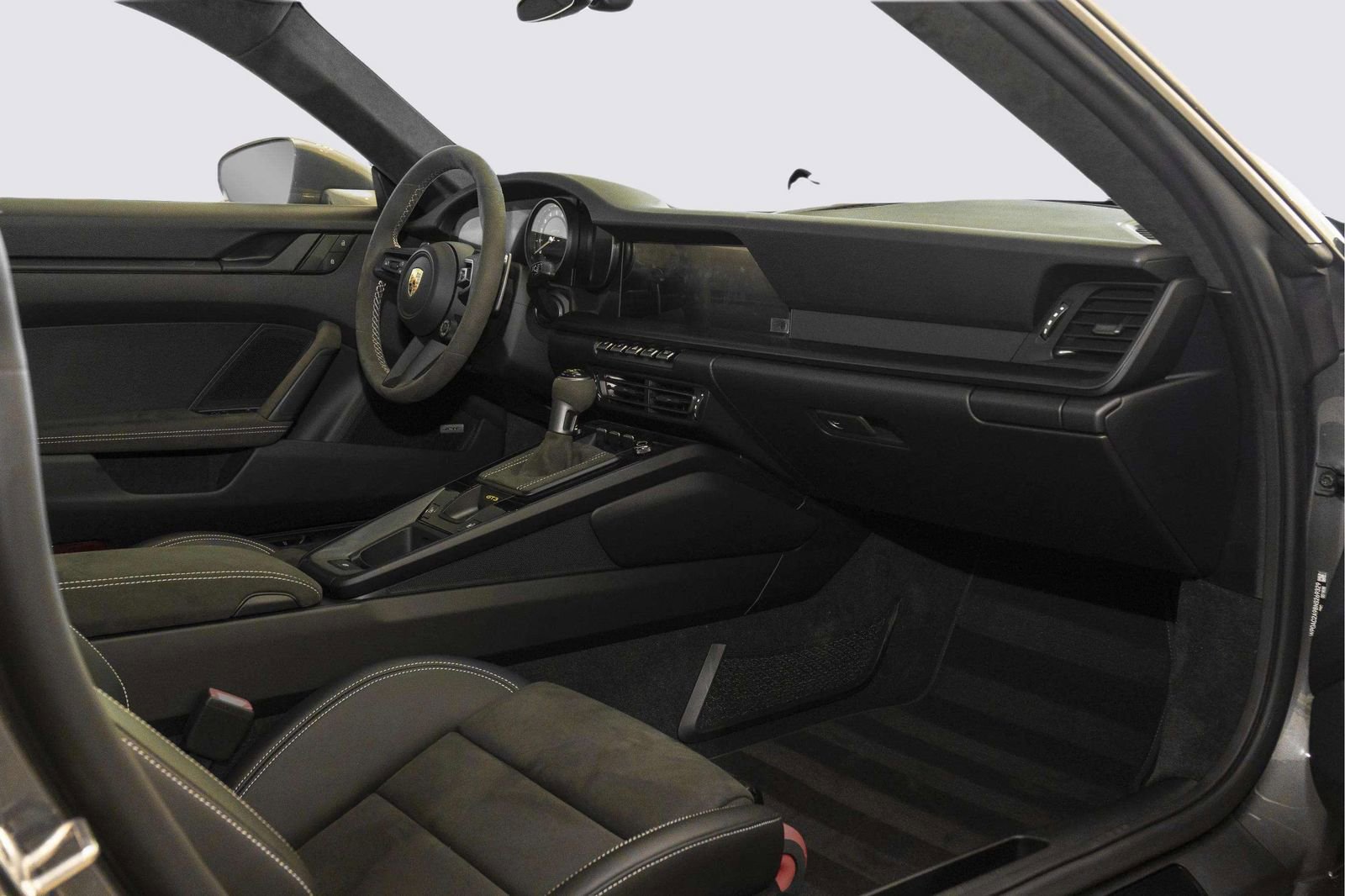Used 2022 Porsche 911 GT3 RWD image 44