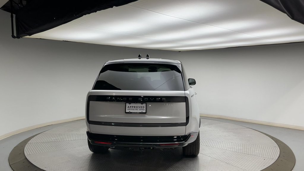 Certified 2026 Land Rover Range Rover SE AWD/4WD image 3