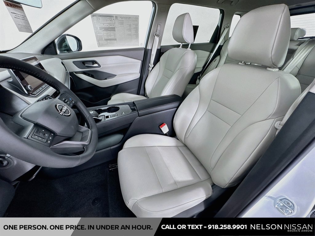 New 2026 Nissan Rogue Dark Armor FWD image 20