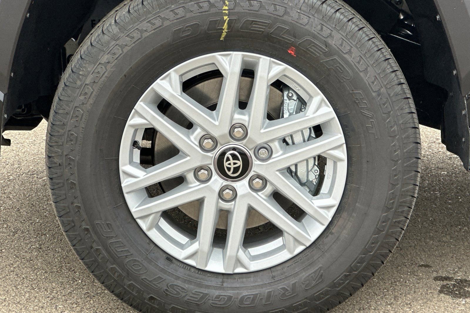 New 2026 Toyota Tundra SR5 AWD/4WD image 32