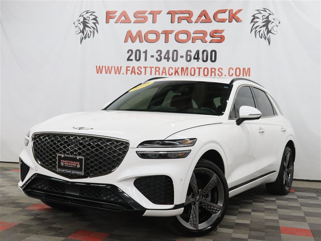 Used 2022 Genesis GV70 2.5T w/ Sport Prestige Package AWD/4WD image 1