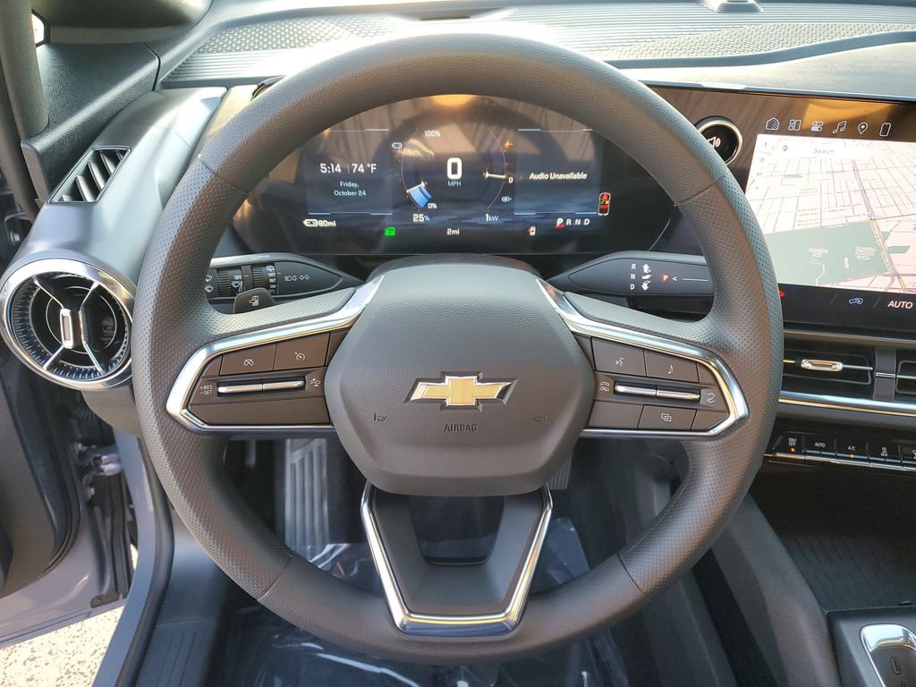 New 2026 Chevrolet Equinox EV LT image 25