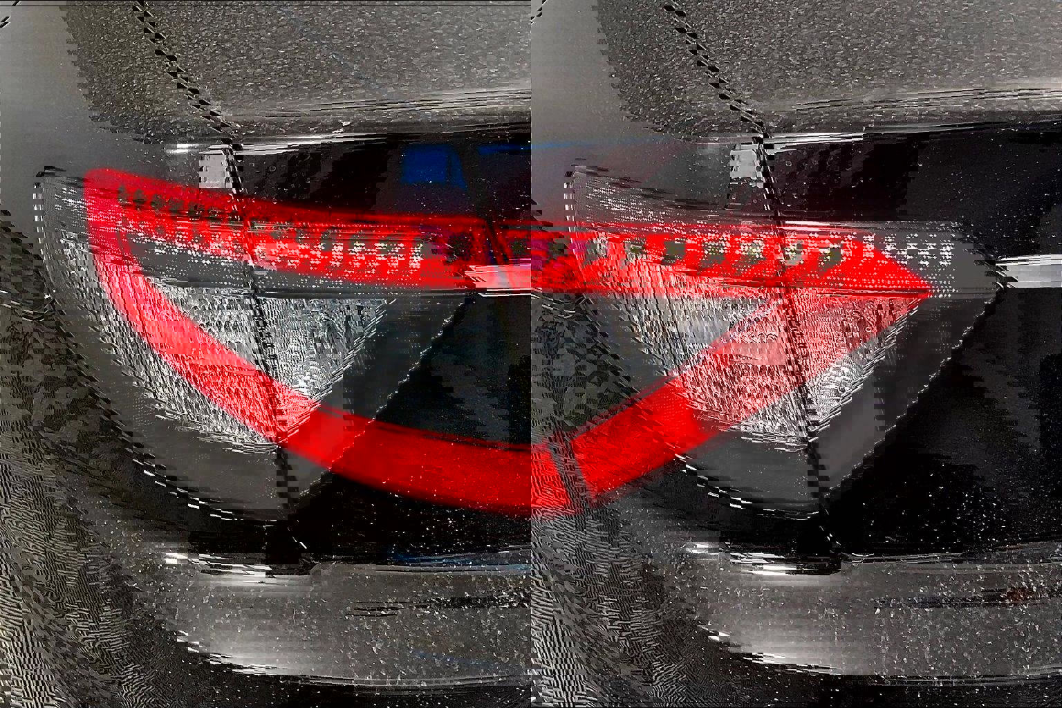 Used 2018 Maserati GranTurismo Convertible image 31