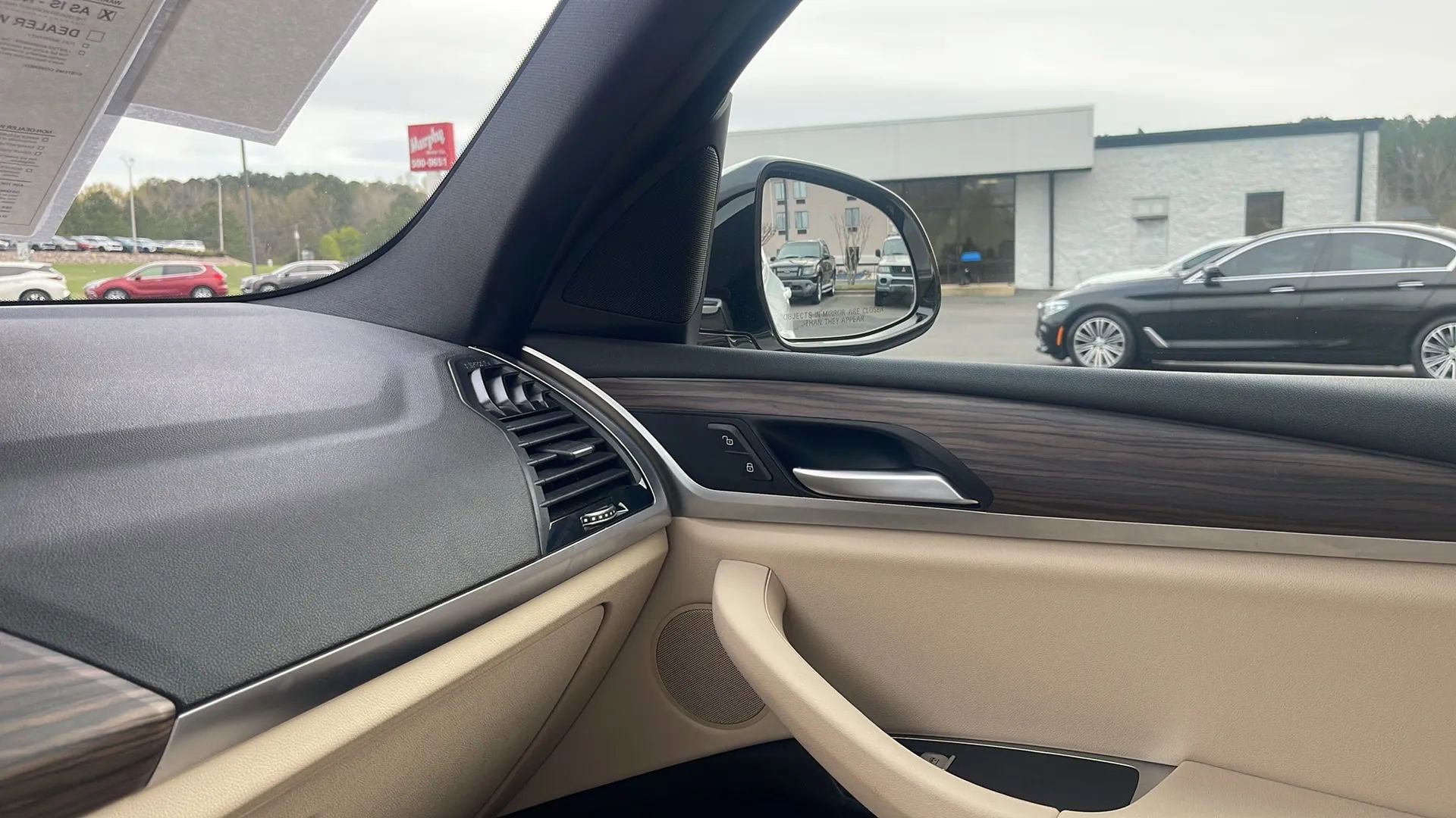 Used 2021 BMW X3 xDrive30i w/ Convenience Package image 16