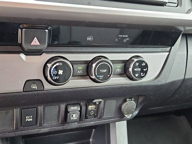 Used 2018 Toyota Tacoma SR5 image 25