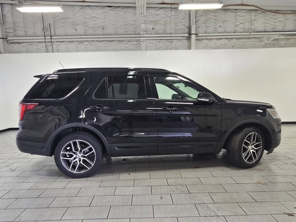 Used 2019 Ford Explorer Sport w/ Equipment Group 401A image 17