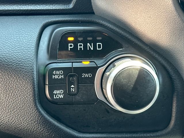 Used 2024 RAM 2500 Big Horn w/ Sport Appearance Package AWD/4WD image 34