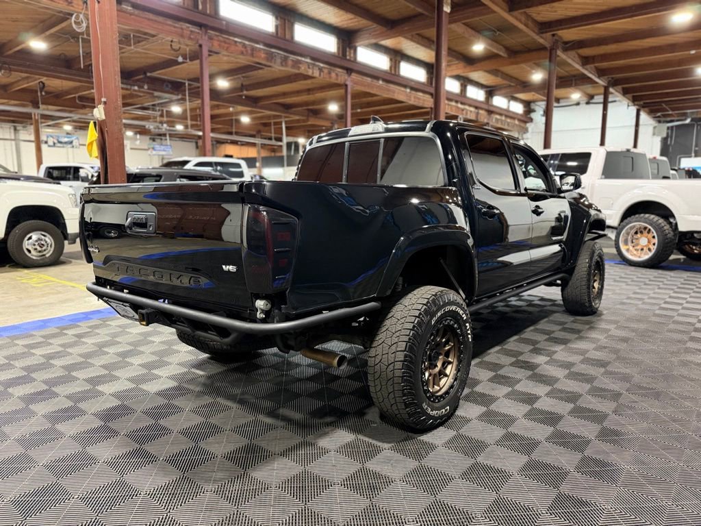 Used 2016 Toyota Tacoma SR5 w/ SR5 Appearance Package (SN) AWD/4WD image 5