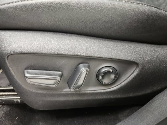 Certified 2025 Toyota Grand Highlander AWD image 14
