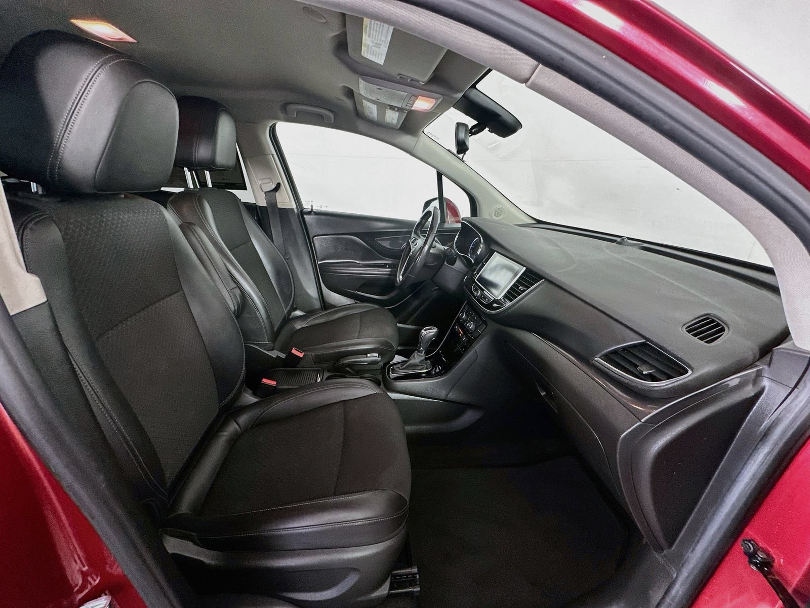 Used 2018 Buick Encore Preferred FWD image 25