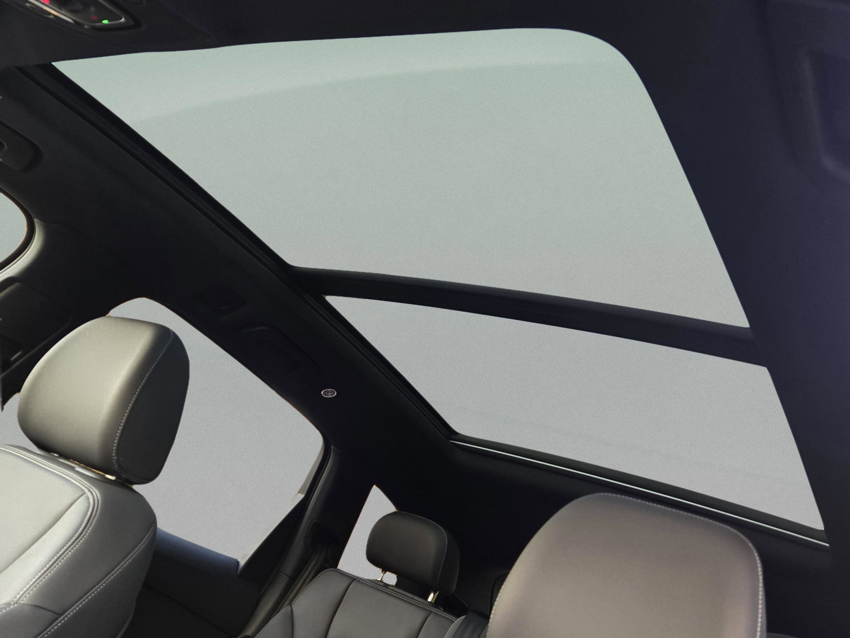 Used 2025 Audi Q7 3.0T Premium w/ Convenience Package image 31