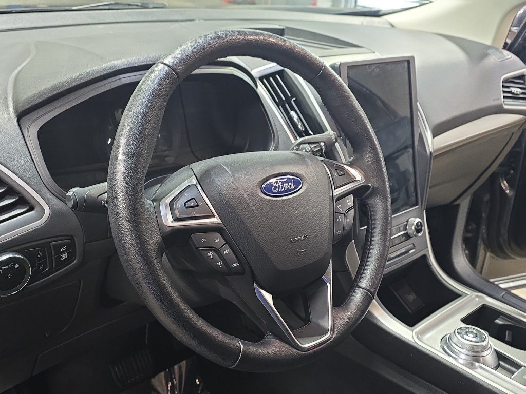Used 2023 Ford Edge SEL w/ Convenience Package AWD/4WD image 18