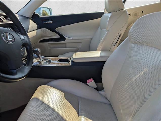 Used 2010 Lexus IS 250C RWD image 22