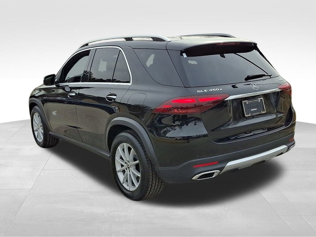 Used 2024 Mercedes-Benz GLE 450e 4MATIC image 4