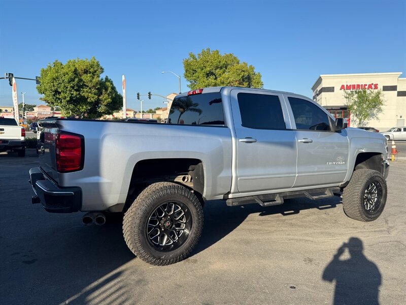 Used 2017 Chevrolet Silverado 1500 LT AWD/4WD image 17