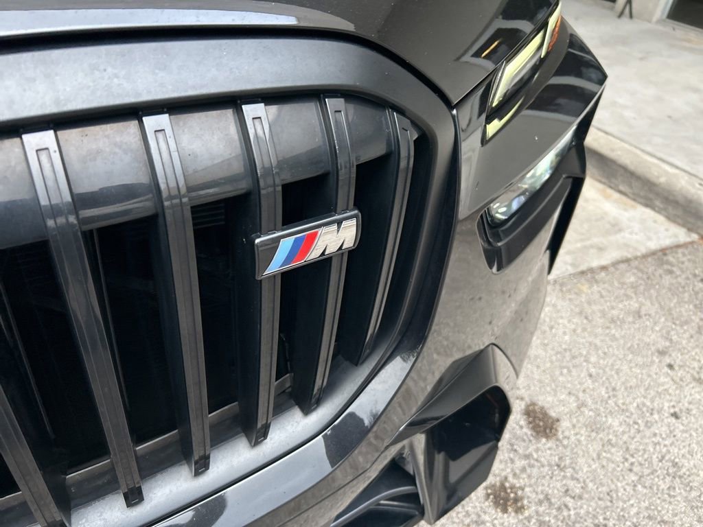 Used 2023 BMW X7 M60i w/ Executive Package image 16