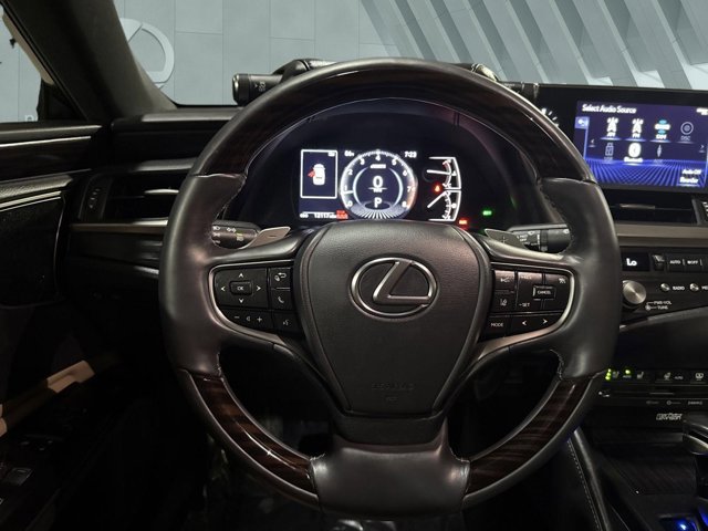 Certified 2021 Lexus ES 350 Ultra Luxury w/ Accessory Package 2 image 13