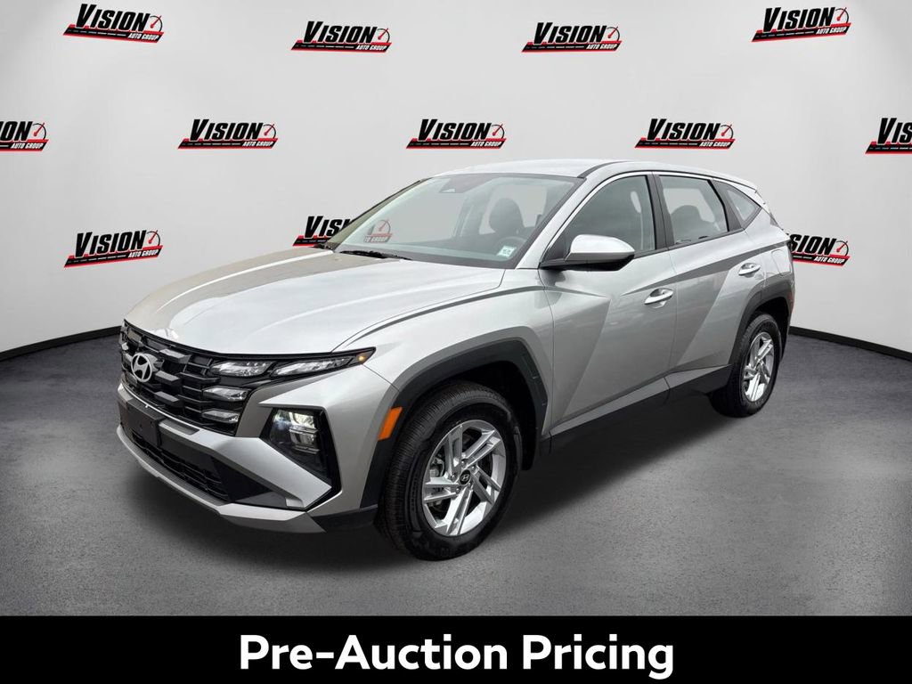 Certified 2025 Hyundai Tucson SE