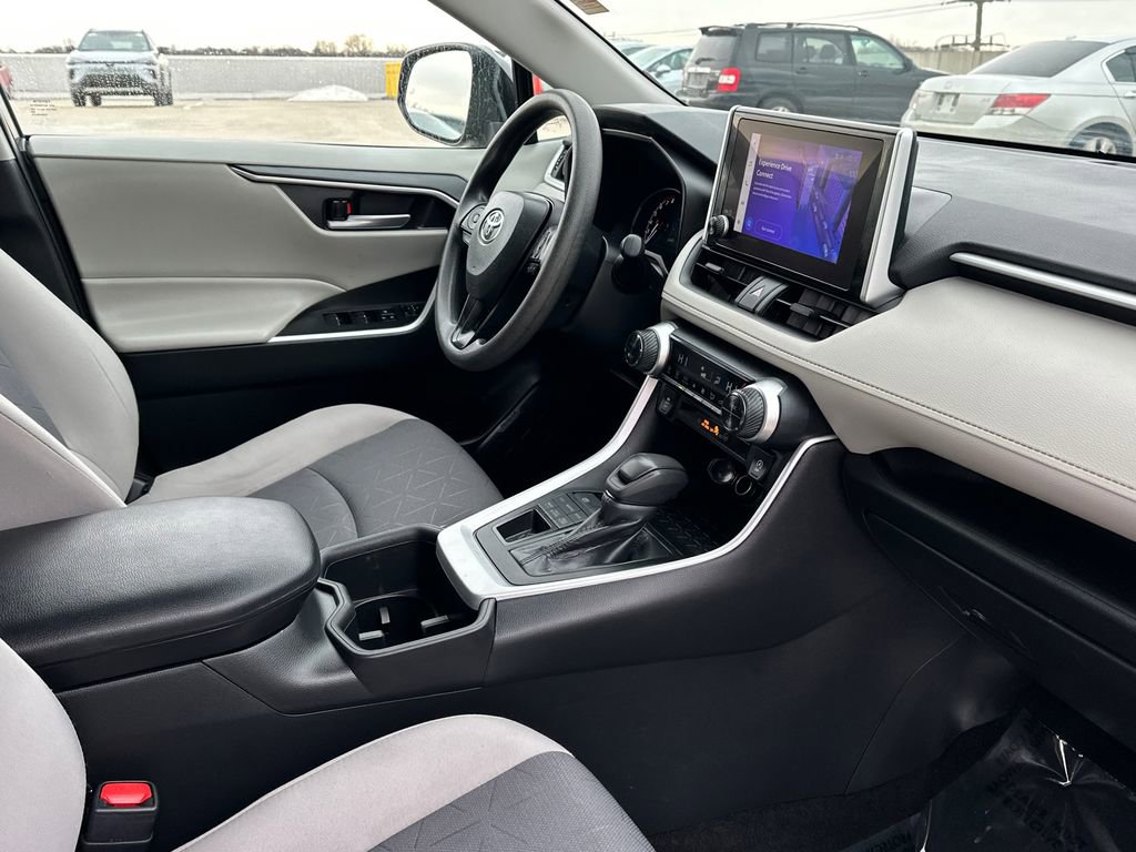 Used 2024 Toyota RAV4 XLE image 11