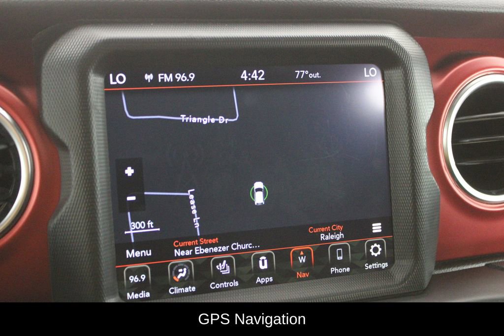 Used 2021 Jeep Gladiator Rubicon AWD/4WD image 8