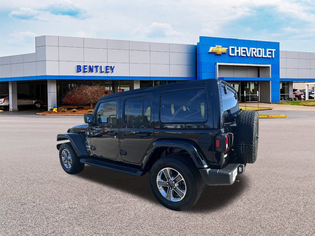 Used 2022 Jeep Wrangler Unlimited Sahara AWD/4WD image 4