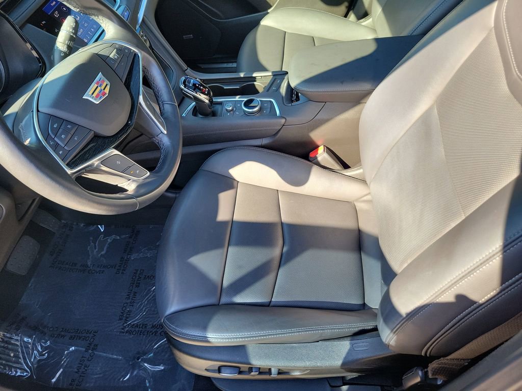 Used 2022 Cadillac XT5 Premium Luxury w/ Technology Package image 17