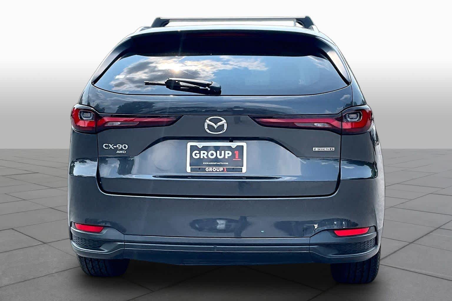 Used 2024 MAZDA CX-90 3.3 Turbo w/ Preferred Plus AWD/4WD image 5