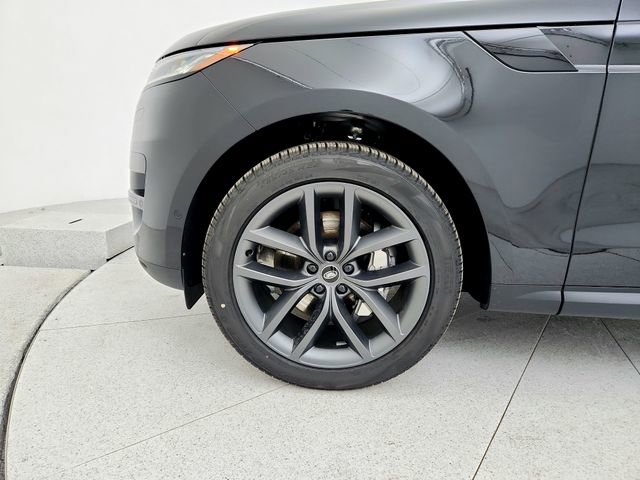 Certified 2025 Land Rover Range Rover Sport SE AWD/4WD image 30
