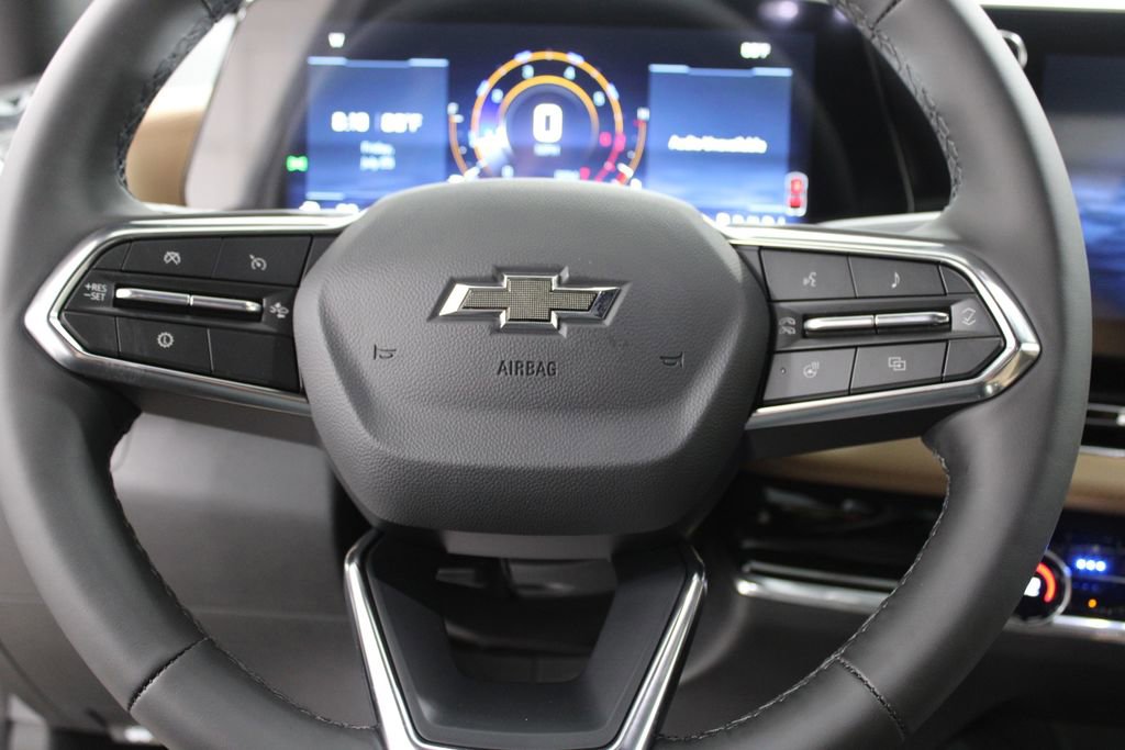 New 2026 Chevrolet Equinox ACTIV w/ Convenience Package III image 30