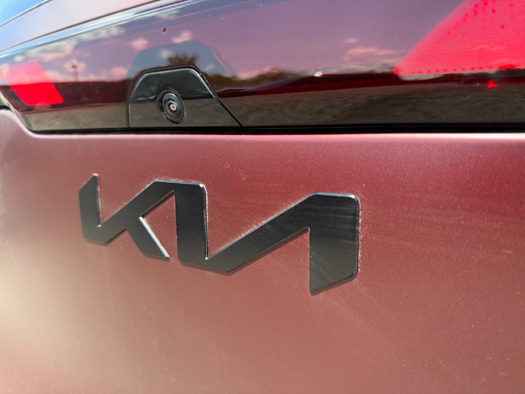New 2027 Kia Seltos X-Line S w/ X-Line S Premium Package AWD/4WD image 18