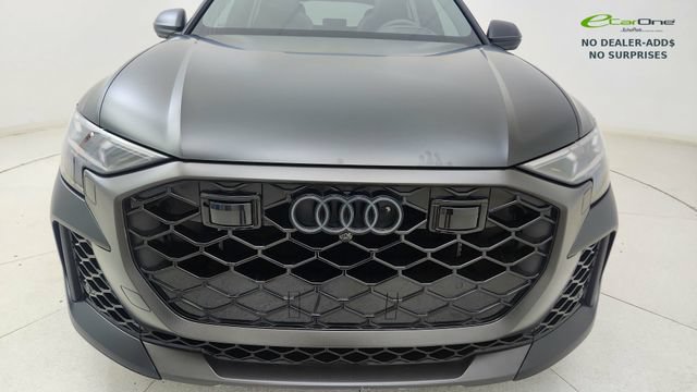 Used 2025 Audi RS Q8 performance AWD/4WD image 4