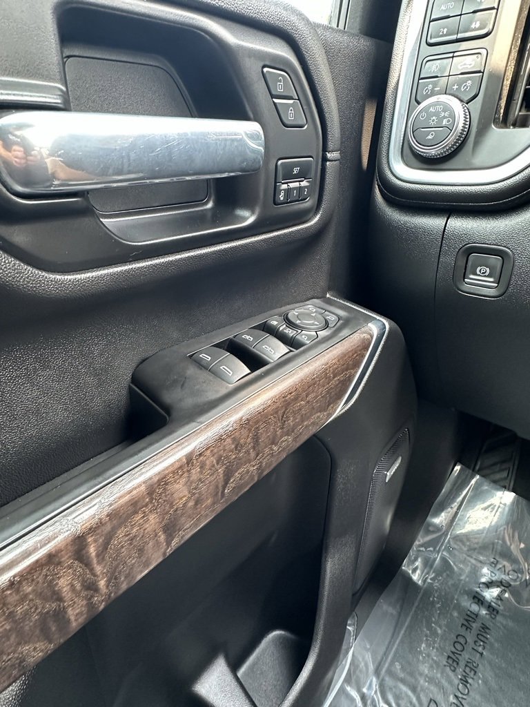 Used 2021 GMC Sierra 2500 Denali w/ Denali Ultimate Package image 29