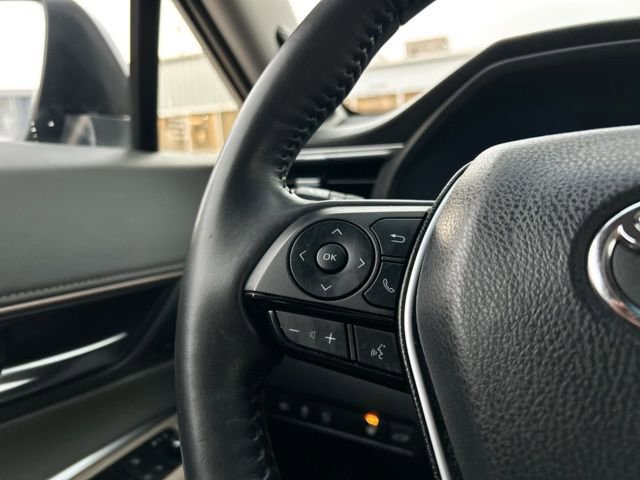 Used 2023 Toyota Venza Limited image 41